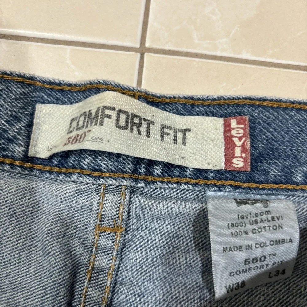 Levis levi 560